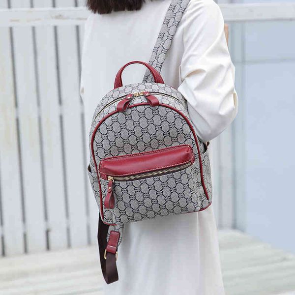 purses women's backpack in autumn and winter new versatile, high-capacity letter printed backpack, simple and, Red;black
purses women's backpack in autumn and winter new versatile, high-capacity letter printed backpack, simple and, Red;black