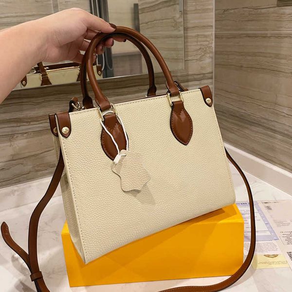 shopping bags handbags tote bag plain grain leather letter embossing adjustable long shoulder strap zipper black
shopping bags handbags tote bag plain grain leather letter embossing adjustable long shoulder strap zipper black