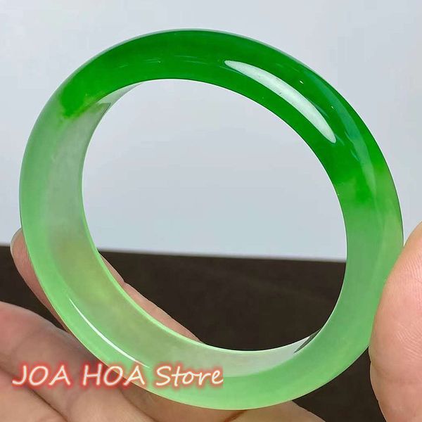 new ice glutinous jadeite bracelet emerald green jade bangle fashion fine jewelry exquisite latest handring, Silver
new ice glutinous jadeite bracelet emerald green jade bangle fashion fine jewelry exquisite latest handring, Silver