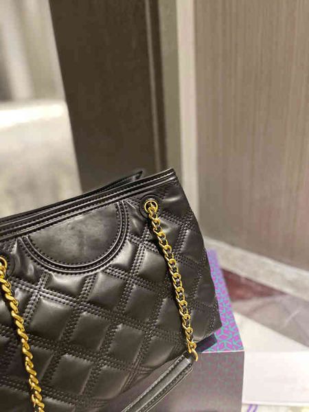 women luxurys designers crossbody bags famous designer multicolor genuine leather shopping tote handbag wallet female purses 220329 zhouzhou
women luxurys designers crossbody bags famous designer multicolor genuine leather shopping tote handbag wallet female purses 220329 zhouzhou
