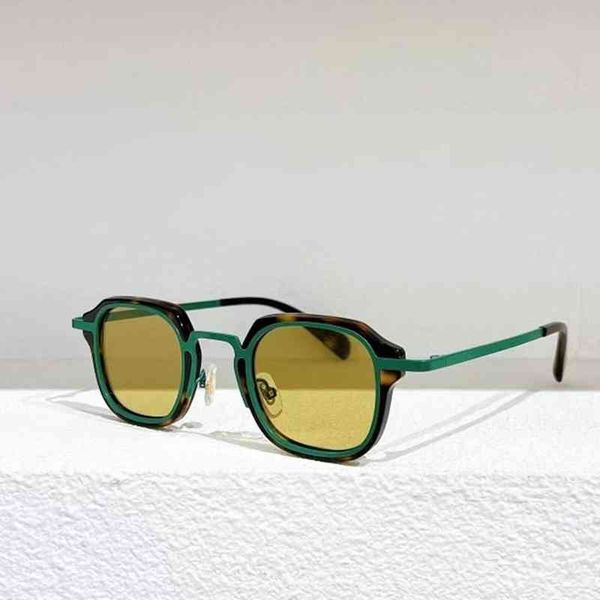 d family's new the same style personalized and women's versatile sunglasses vintage eyeglasses movement, White;black
d family's new the same style personalized and women's versatile sunglasses vintage eyeglasses movement, White;black