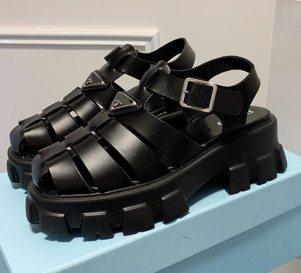 fashion roman spring and summer 2022 flat light sandals triangular type fashionable nd comfortable thick heels woman beach muffin thick bott, Black
fashion roman spring and summer 2022 flat light sandals triangular type fashionable nd comfortable thick heels woman beach muffin thick bott, Black