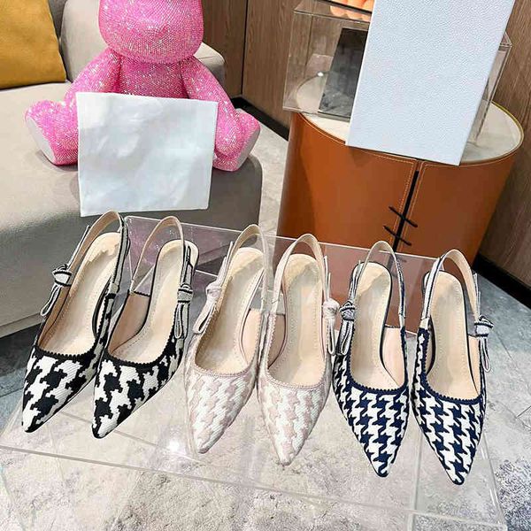 sliers in the spring of , d family qianniao lattice pointed flat bottom sandal bow tie bandage wraed thin heel high heels, Black
sliers in the spring of , d family qianniao lattice pointed flat bottom sandal bow tie bandage wraed thin heel high heels, Black