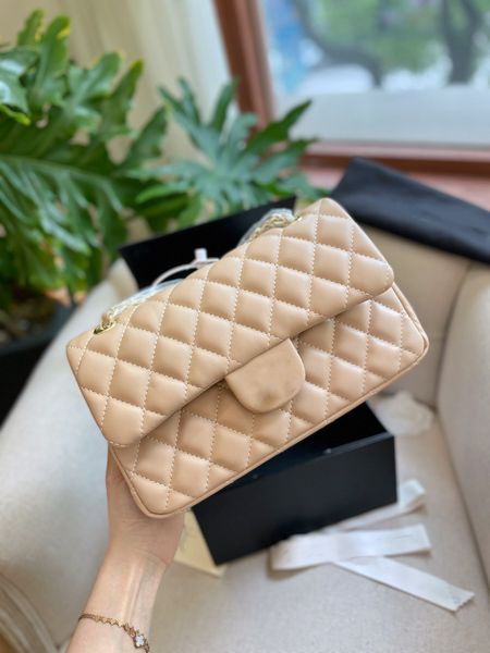 designers shoulder bag luxury tote purse handbag message bags cluth brand classic genuine leather crossbody gift box gold chain cf size 25cm
designers shoulder bag luxury tote purse handbag message bags cluth brand classic genuine leather crossbody gift box gold chain cf size 25cm