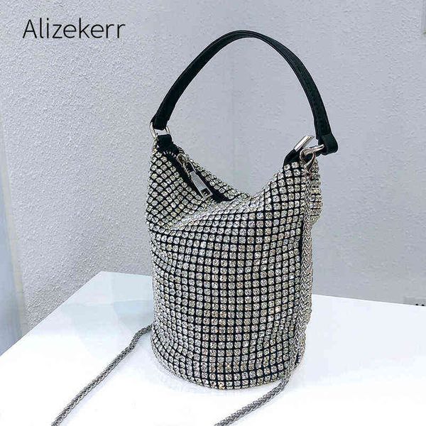 evening bags bling crystal clutch evening bag women luxury designer korean green rhinestone bucket shoulder bag wedding party ladies 220316
evening bags bling crystal clutch evening bag women luxury designer korean green rhinestone bucket shoulder bag wedding party ladies 220316