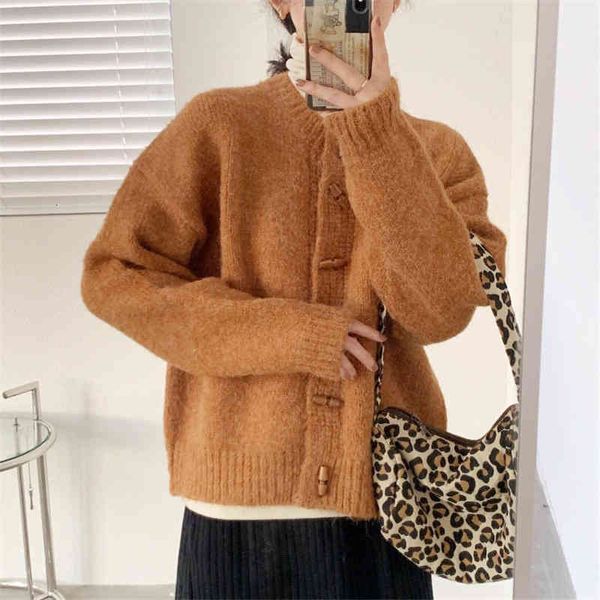 women's polos solid color ox horn button sweater coat women's autumn and winter lazy loose soft waxy round neck knitted cardigan w, White
women's polos solid color ox horn button sweater coat women's autumn and winter lazy loose soft waxy round neck knitted cardigan w, White