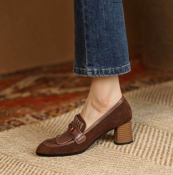 tassel finge high heel shoes cow genuine leather womens wedding dress shoes lady pumps, Black
tassel finge high heel shoes cow genuine leather womens wedding dress shoes lady pumps, Black