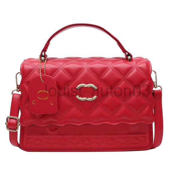 designer channel tote messenger shoulder bag handbag europe and america fashion mens woman lovers luxurious black leather chain even bag l9.
designer channel tote messenger shoulder bag handbag europe and america fashion mens woman lovers luxurious black leather chain even bag l9.