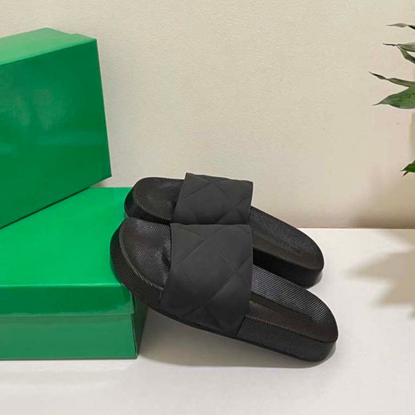 woman man sandals slippers shoes solid color black and white green yellow slipper sandal casual shoe flat slide eu:35-45 02
woman man sandals slippers shoes solid color black and white green yellow slipper sandal casual shoe flat slide eu:35-45 02