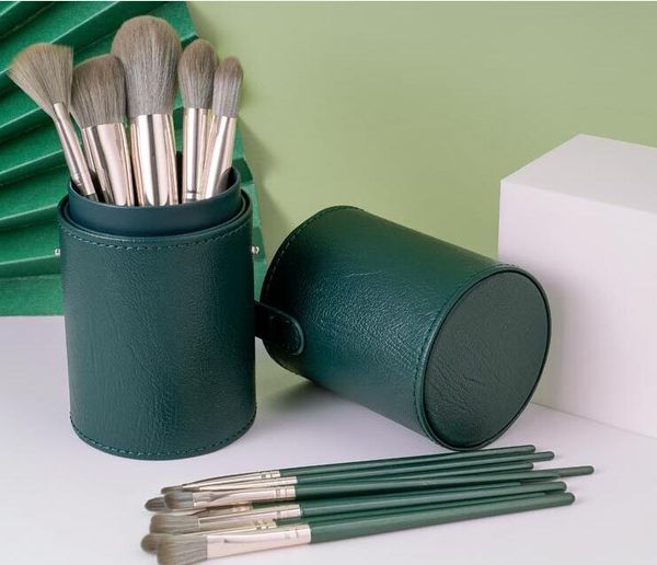 14 pcs makeup brushes eye shadow foundation eyebrow lip brush cosmetics brushes tool leather cup holder case kit
14 pcs makeup brushes eye shadow foundation eyebrow lip brush cosmetics brushes tool leather cup holder case kit