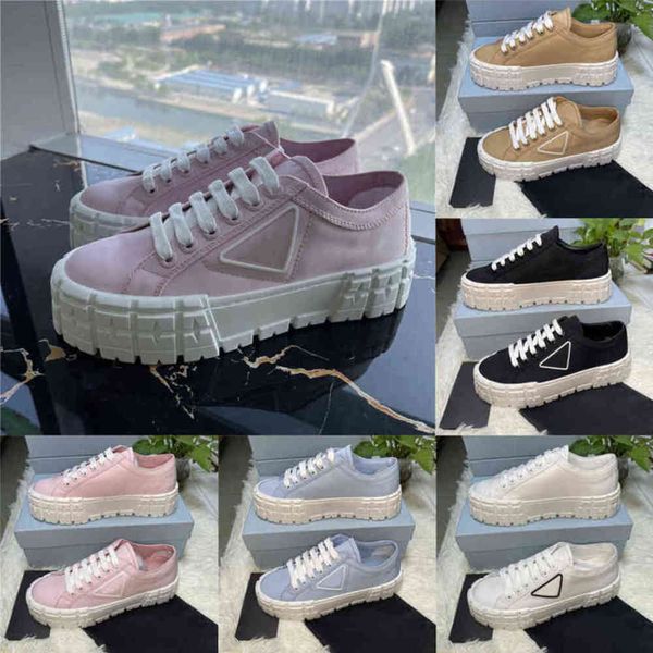 2022 designer women nylon shoes gabardine shoes canvas sneakers wheel lady trainers fashion platform solid heighten shoe with box 16q5, Black
2022 designer women nylon shoes gabardine shoes canvas sneakers wheel lady trainers fashion platform solid heighten shoe with box 16q5, Black