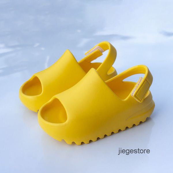 kids designer kany yeesys slides slippers men rubber triple black bone white resin desert sand pure pattern yeezys foam runners slide slippe, Black;grey
kids designer kany yeesys slides slippers men rubber triple black bone white resin desert sand pure pattern yeezys foam runners slide slippe, Black;grey