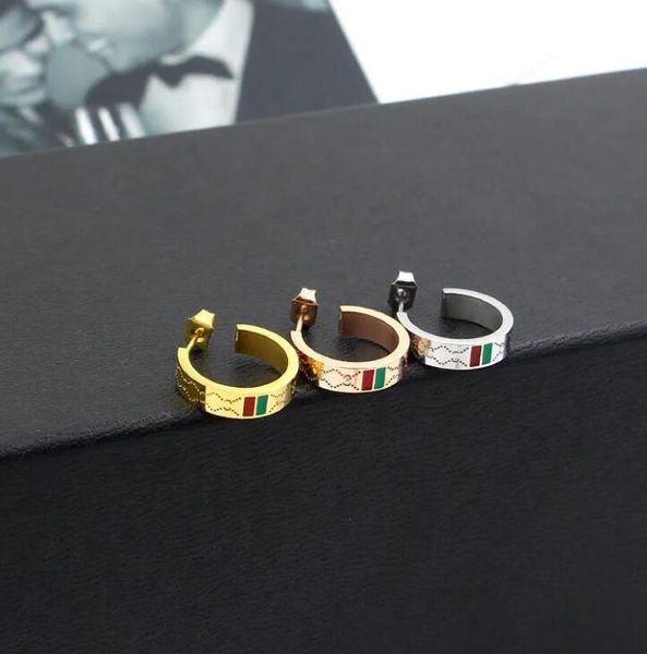 stud charm gujia earrings luxury jewelry designer original packagingcci g letter grid red and green horizontal bar ear stud three colors, Golden;silver
stud charm gujia earrings luxury jewelry designer original packagingcci g letter grid red and green horizontal bar ear stud three colors, Golden;silver
