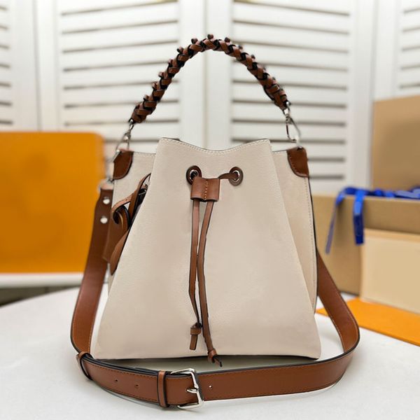 bucket tote bags handbag shoulder bag travel bag genuine leather woven handles print letters large capacity wallets two space string interio
bucket tote bags handbag shoulder bag travel bag genuine leather woven handles print letters large capacity wallets two space string interio