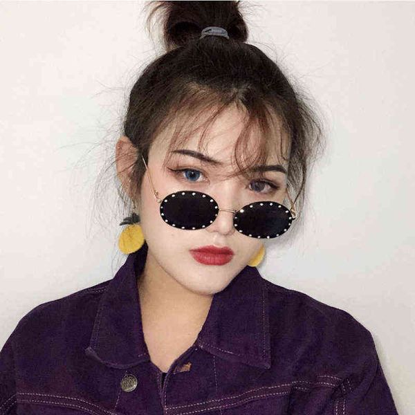 2022 super trend polarized sunglasses fashion urban men's and women's color changing hip-hop glasses a71c, White;black
2022 super trend polarized sunglasses fashion urban men's and women's color changing hip-hop glasses a71c, White;black