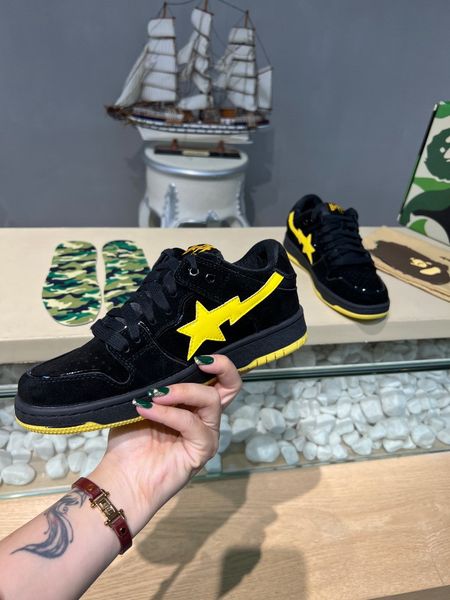 new release italy brand women sneakers super star shoes luxury golden sequin classic white man casual shoe 0321, Black
new release italy brand women sneakers super star shoes luxury golden sequin classic white man casual shoe 0321, Black