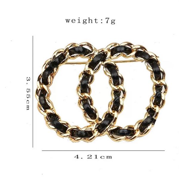 22ss 19style luxury women designer double letters brooches crystal rhinestone pearl brooch suits pins small sweet wind wedding par2587, Gray
22ss 19style luxury women designer double letters brooches crystal rhinestone pearl brooch suits pins small sweet wind wedding par2587, Gray
