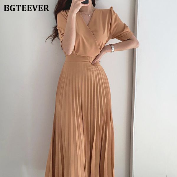 chic elegant v-neck puff short sleeve female a-line midi dress 2021 summer casual ladies slim waist pleated vestidos, Black;gray
chic elegant v-neck puff short sleeve female a-line midi dress 2021 summer casual ladies slim waist pleated vestidos, Black;gray