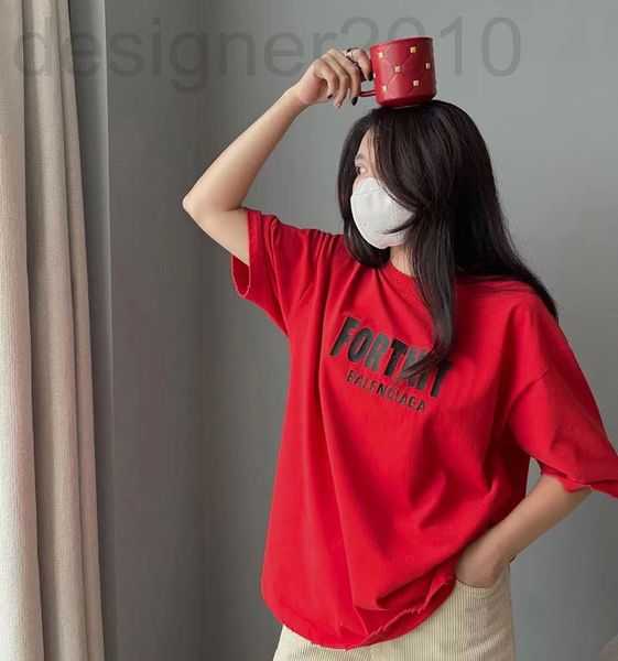 men's t-shirts designer hair 2022 spring and summer new paris letter round neck short sleeve men's loose embroidery cotton t-shirt, White;black
men's t-shirts designer hair 2022 spring and summer new paris letter round neck short sleeve men's loose embroidery cotton t-shirt, White;black