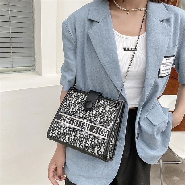 bags chain new style personality small fresh messenger fashion tote female design purses online
bags chain new style personality small fresh messenger fashion tote female design purses online