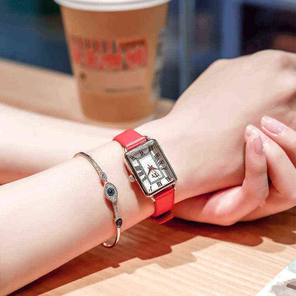 cassidy tank fashion women's watch tianta brand new simple student tank womens, Slivery;golden
cassidy tank fashion women's watch tianta brand new simple student tank womens, Slivery;golden