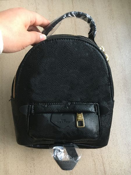 brand 22ss letter women's backpack pu leather bags mini woman backpacks fashion student high sport capacity men bag 7255# 
brand 22ss letter women's backpack pu leather bags mini woman backpacks fashion student high sport capacity men bag 7255#