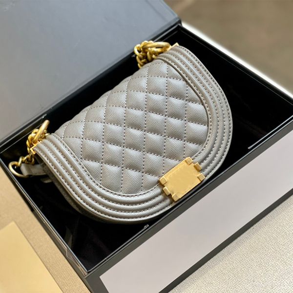 vintage black shoulder designer bag caviar 20cm leather gold chain diagonal luxurys women saddle crossbody totes backpack messenger purse ha
vintage black shoulder designer bag caviar 20cm leather gold chain diagonal luxurys women saddle crossbody totes backpack messenger purse ha