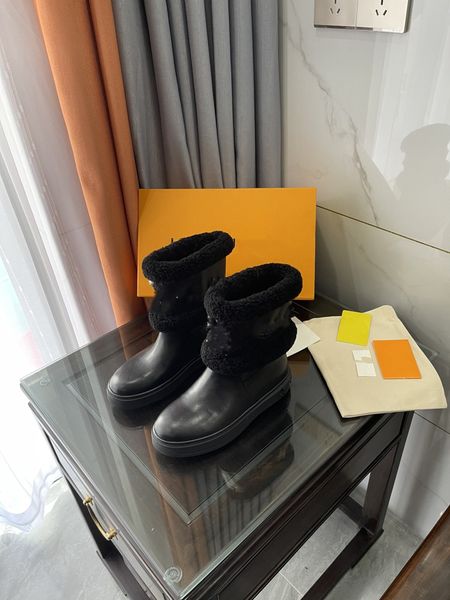 designers women boots letter printing chunky heel shoes matte bright leather classic style boots small pocket ship 0702, Black
designers women boots letter printing chunky heel shoes matte bright leather classic style boots small pocket ship 0702, Black