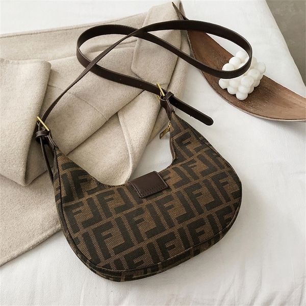 women's new trend messenger women's versatile high-capacity single armpit canvas shopping design purses online
women's new trend messenger women's versatile high-capacity single armpit canvas shopping design purses online