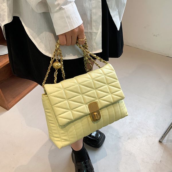 luxury bags for woman fashion desiginer brand c single shoulder bag women phone handbags mini square handbag fresh messenger purse pu leathe
luxury bags for woman fashion desiginer brand c single shoulder bag women phone handbags mini square handbag fresh messenger purse pu leathe