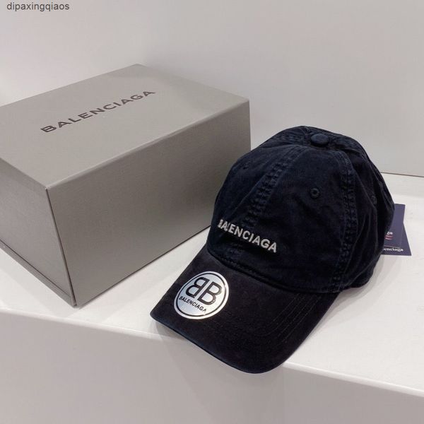 designer designer ball caps balencaigass letter print paris b early spring new ballerina alphabet embroidery versatile baseball cap for men, Blue;gray
designer designer ball caps balencaigass letter print paris b early spring new ballerina alphabet embroidery versatile baseball cap for men, Blue;gray
