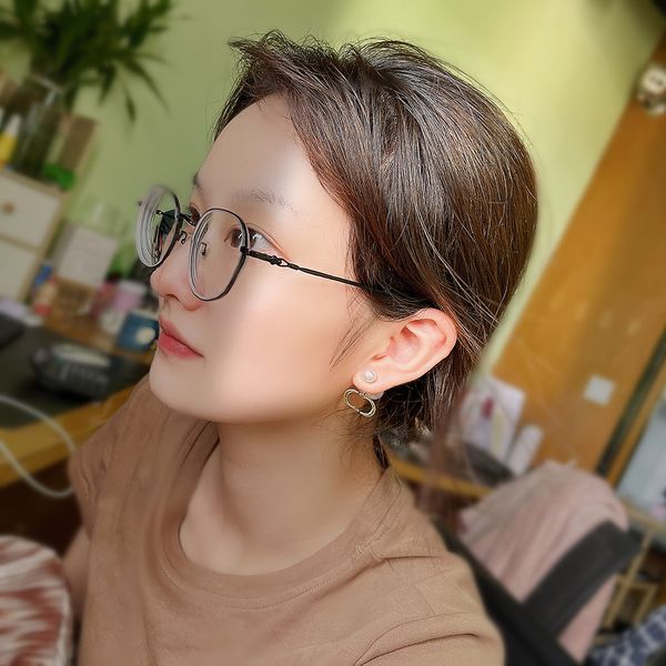 luxury designer studs cute size designer earrings stainless steel fashion stud silver rose gold earring women design love d letter engagemen, Golden;silver
luxury designer studs cute size designer earrings stainless steel fashion stud silver rose gold earring women design love d letter engagemen, Golden;silver