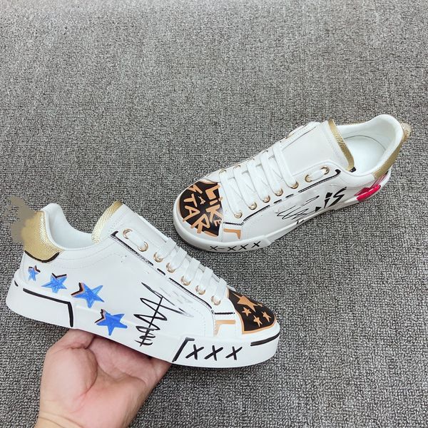 2021 fashion mens womens shoes white black womens leather comfortable open low sports sneakers golden outdoor trainers 34-45 0407
2021 fashion mens womens shoes white black womens leather comfortable open low sports sneakers golden outdoor trainers 34-45 0407