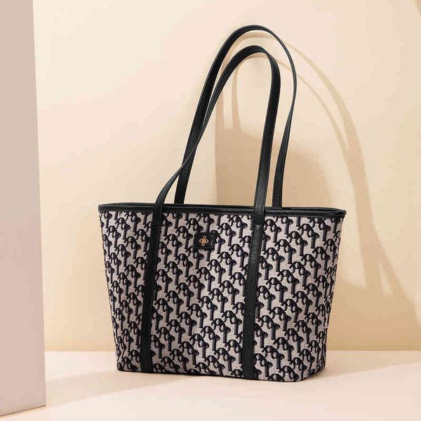 purses sale recommends mother's bag, hand big tote large capacity shoulder national women's bag trend
purses sale recommends mother's bag, hand big tote large capacity shoulder national women's bag trend