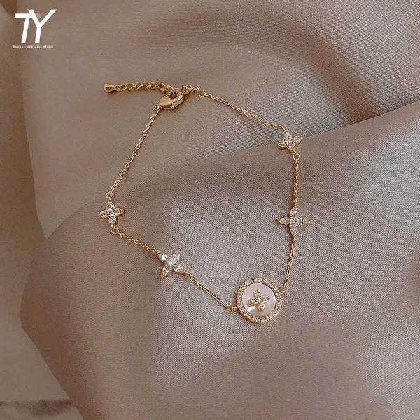 new bracelet mode micro zirkoon korean women's jewelry classic alloy plum blossom cross shape, Golden;silver
new bracelet mode micro zirkoon korean women's jewelry classic alloy plum blossom cross shape, Golden;silver