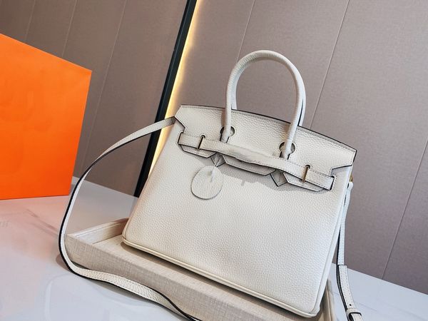 classic luxury design shopping bags socialite party association handbag lychee cowhide large capacity female designer business messenger bag
classic luxury design shopping bags socialite party association handbag lychee cowhide large capacity female designer business messenger bag