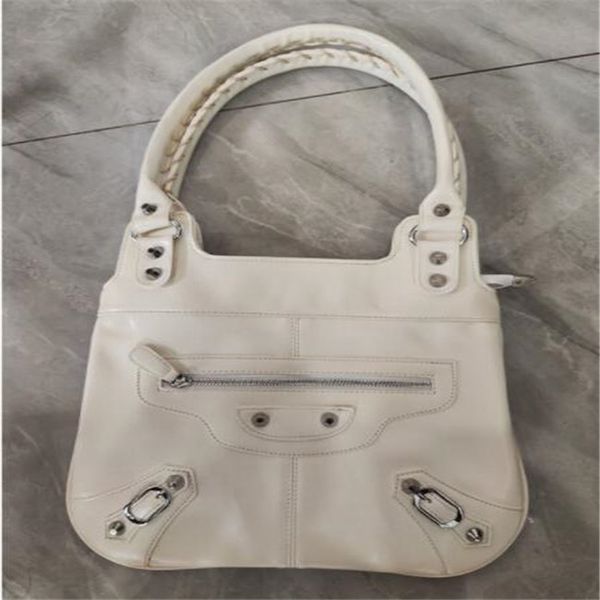 designer womens handbags fashion underarm bag purse ladies rivet tote pu leather clutch shoulder bags
designer womens handbags fashion underarm bag purse ladies rivet tote pu leather clutch shoulder bags