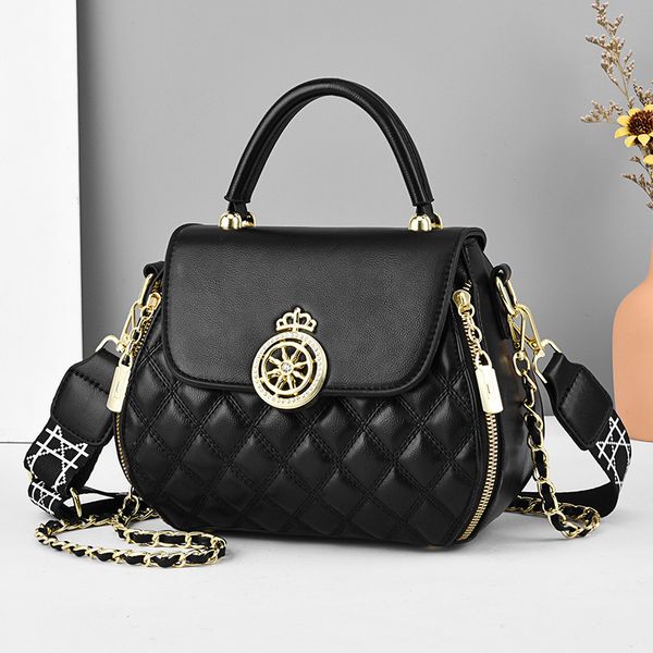 wholesale ladies leather shoulder bag sweet little fresh car stitching rhombus handbag personality round diamond buckle handbags retro brown
wholesale ladies leather shoulder bag sweet little fresh car stitching rhombus handbag personality round diamond buckle handbags retro brown