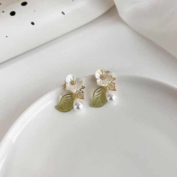 dangle & chandelier 2022 arrival korean sweet acrylic crystal flower earrings for women fashion cute elegant luxury jewelry, Silver
dangle & chandelier 2022 arrival korean sweet acrylic crystal flower earrings for women fashion cute elegant luxury jewelry, Silver