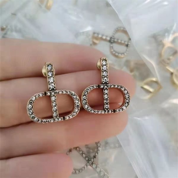 full diamond letters long earrings women's simple hollow out earrings, Golden
full diamond letters long earrings women's simple hollow out earrings, Golden
