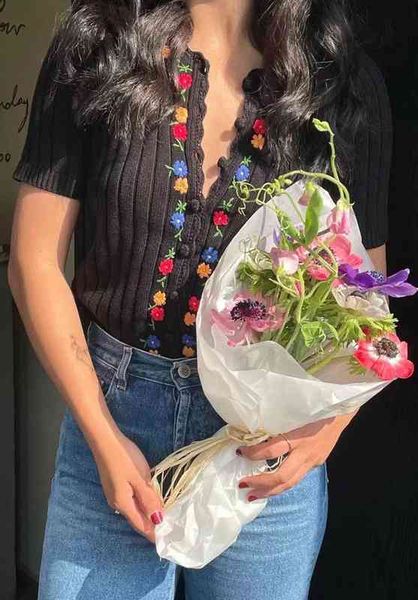 women's knits tees legal system se spring and summer products flowers hand embroidered short sleeved knitwear slim fitting blouse women, White
women's knits tees legal system se spring and summer products flowers hand embroidered short sleeved knitwear slim fitting blouse women, White