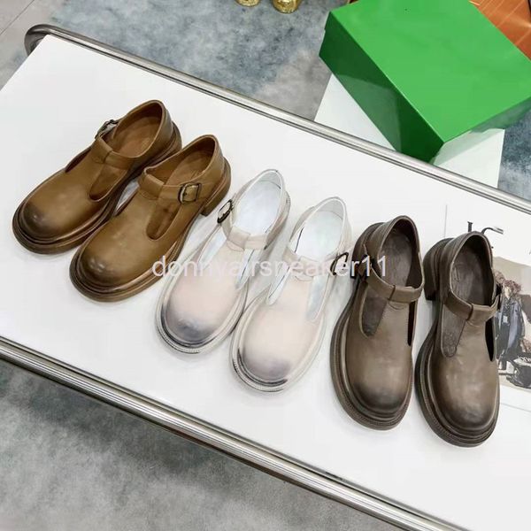dress shoes british style small leather shoes women's mary jane thick soled heel g black leather single women
dress shoes british style small leather shoes women's mary jane thick soled heel g black leather single women
