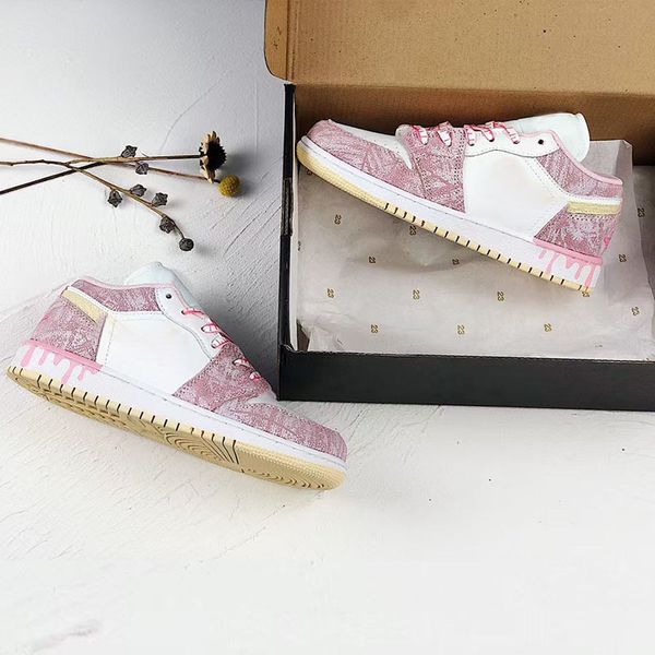 shoes high low gs paint drip womens outdoor cw7104-601 mid medium ice cream sneakers dd1666-100 with us5.5-8.5
shoes high low gs paint drip womens outdoor cw7104-601 mid medium ice cream sneakers dd1666-100 with us5.5-8.5