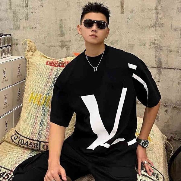 italian designer t-shirt vt round neck short-sleeved tshirt classic big v print men and women loose sports shirt high-quality summer cotton, White;black
italian designer t-shirt vt round neck short-sleeved tshirt classic big v print men and women loose sports shirt high-quality summer cotton, White;black
