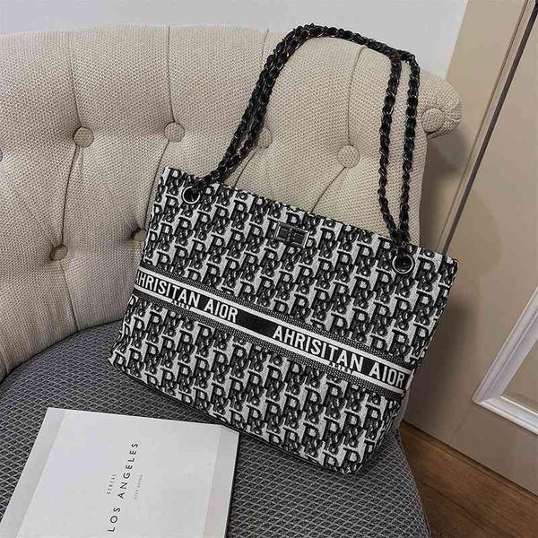 2022 new designer handbags luxury capacity messenger single portable light luxury high-grade feeling high-capacity child and
2022 new designer handbags luxury capacity messenger single portable light luxury high-grade feeling high-capacity child and