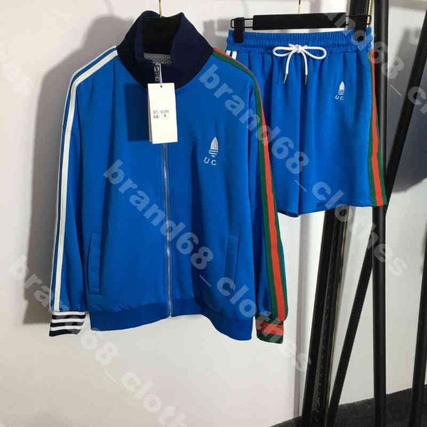 designer women tracksuit luxury two piece pants collaboration sportswear clover logo print autumn winter long sleeve jacket brand xl female, White
designer women tracksuit luxury two piece pants collaboration sportswear clover logo print autumn winter long sleeve jacket brand xl female, White