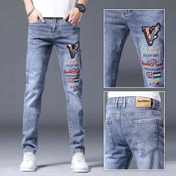 hong kong fashion spring and summer personalized embroidery jeans men's korean slim fit fashion light color small foot casual pants, Blue
hong kong fashion spring and summer personalized embroidery jeans men's korean slim fit fashion light color small foot casual pants, Blue