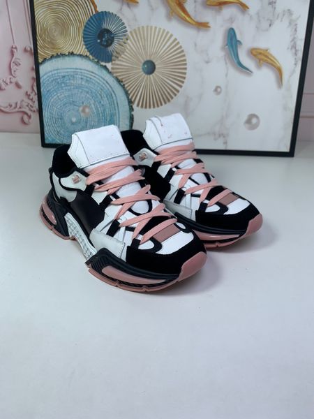 luxury designer leather ladies sandals summer flat slipper fashion beach herme woman big head slipper rainbow letters slippers with 00519, Black
luxury designer leather ladies sandals summer flat slipper fashion beach herme woman big head slipper rainbow letters slippers with 00519, Black