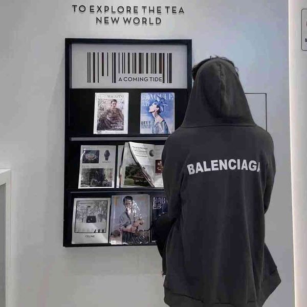 2022 designer b r hoodies and coats family ins national fashion pure cotton spring autumn thin zipper jacket loose student leisure hooded sw, Black
2022 designer b r hoodies and coats family ins national fashion pure cotton spring autumn thin zipper jacket loose student leisure hooded sw, Black