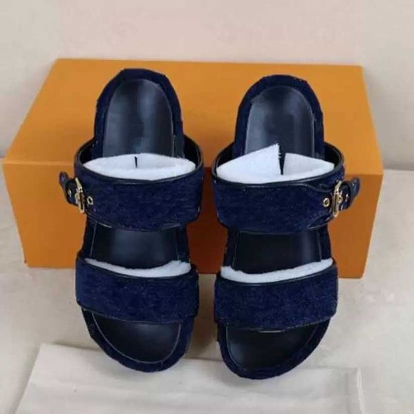 sandals slipper foam runners bags designer women rubber patent leather buckle rome shoes matched 35-42 beach shoes, Black
sandals slipper foam runners bags designer women rubber patent leather buckle rome shoes matched 35-42 beach shoes, Black
